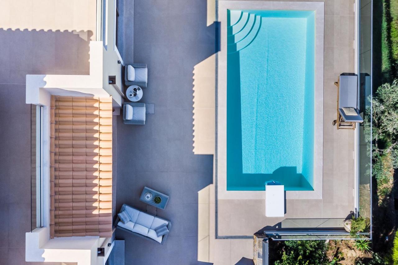 Villa Politimi Luxury Retreat สโกเปลอสทาวน์ ภายนอก รูปภาพ