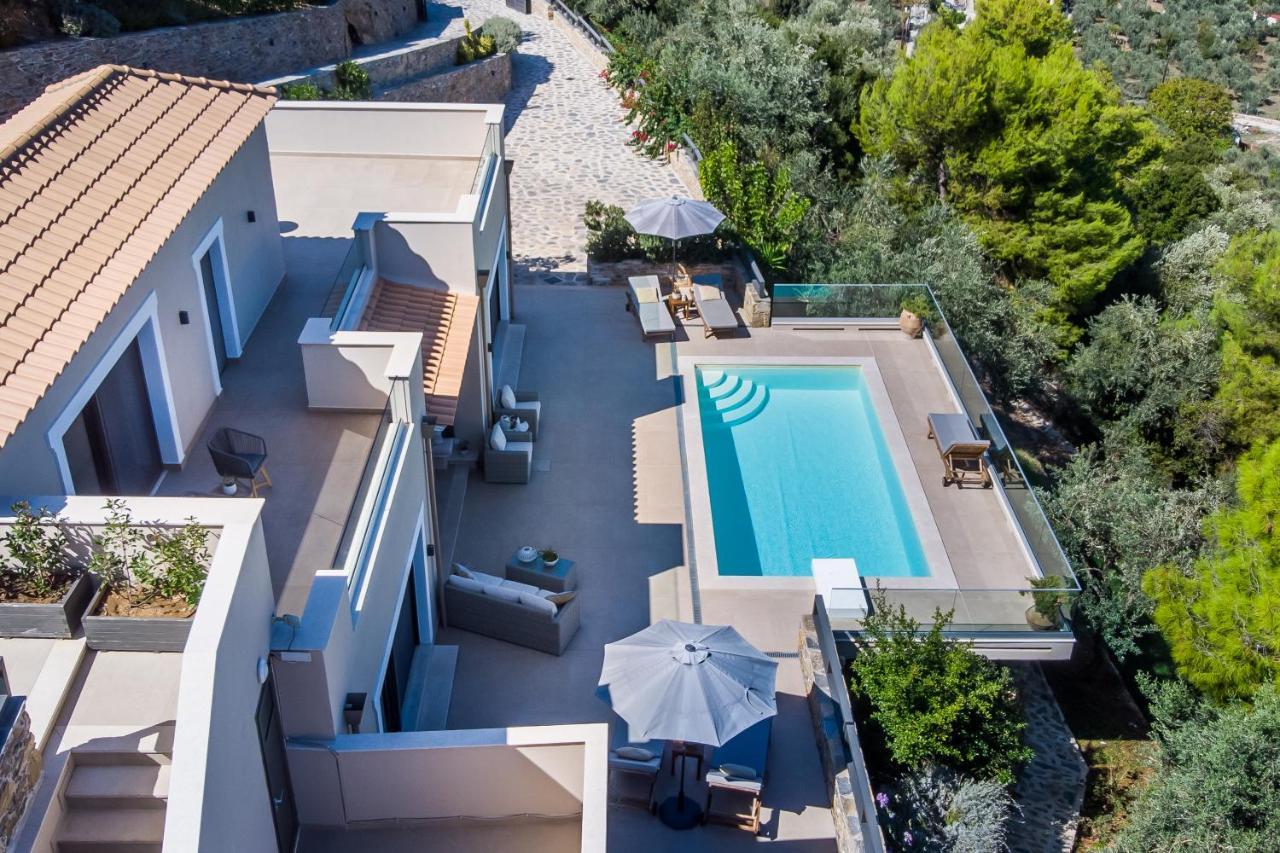 Villa Politimi Luxury Retreat สโกเปลอสทาวน์ ภายนอก รูปภาพ
