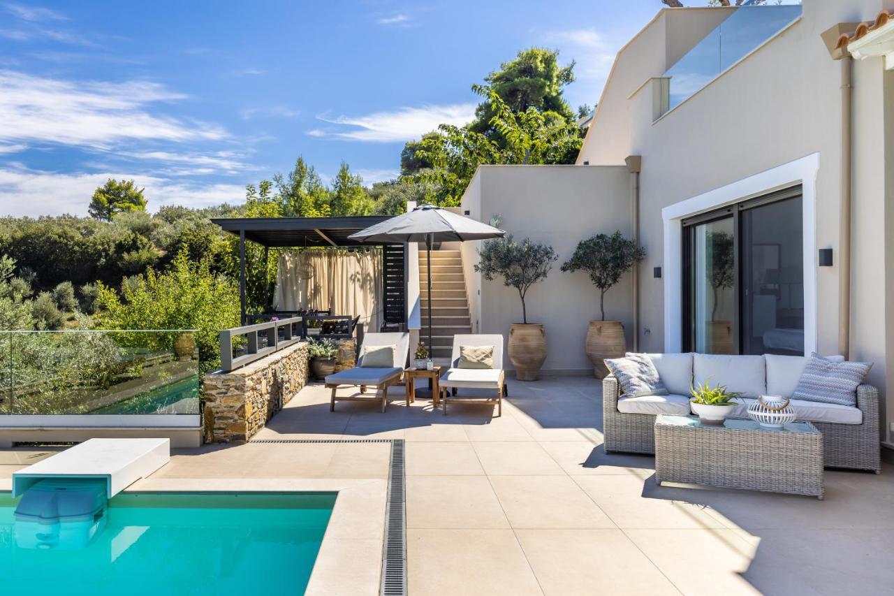 Villa Politimi Luxury Retreat สโกเปลอสทาวน์ ภายนอก รูปภาพ