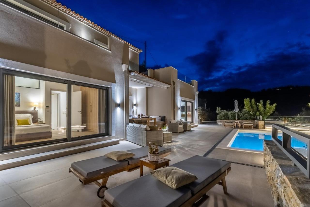 Villa Politimi Luxury Retreat สโกเปลอสทาวน์ ภายนอก รูปภาพ